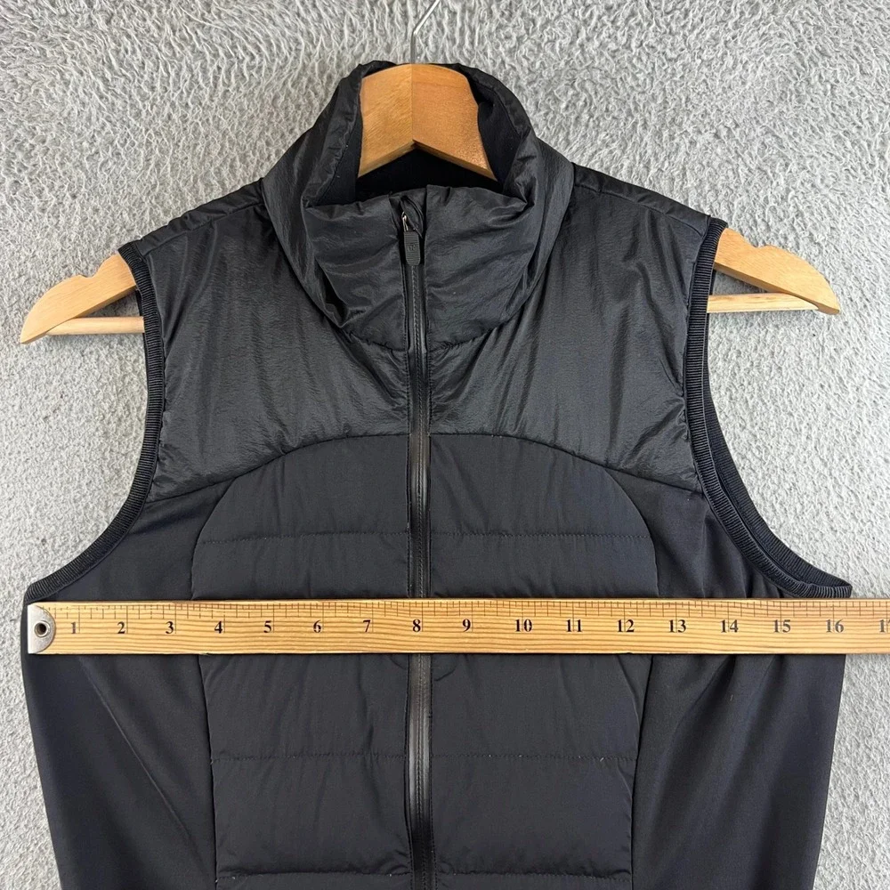 Lululemon Black Quilted Running Vest Full Zip Reflective Insulated Womens Size 6